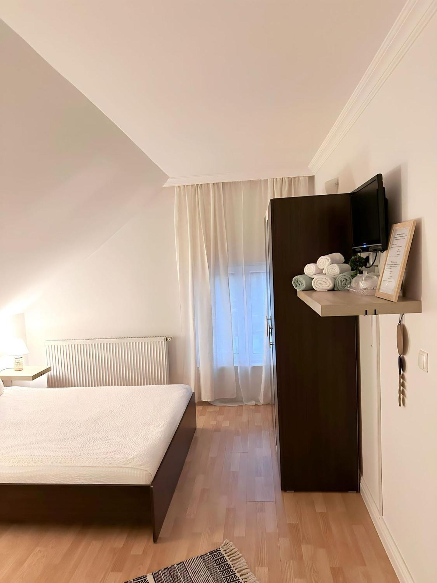 Hanul Lui Ionut 2 Satu Mare Ngoại thất bức ảnh